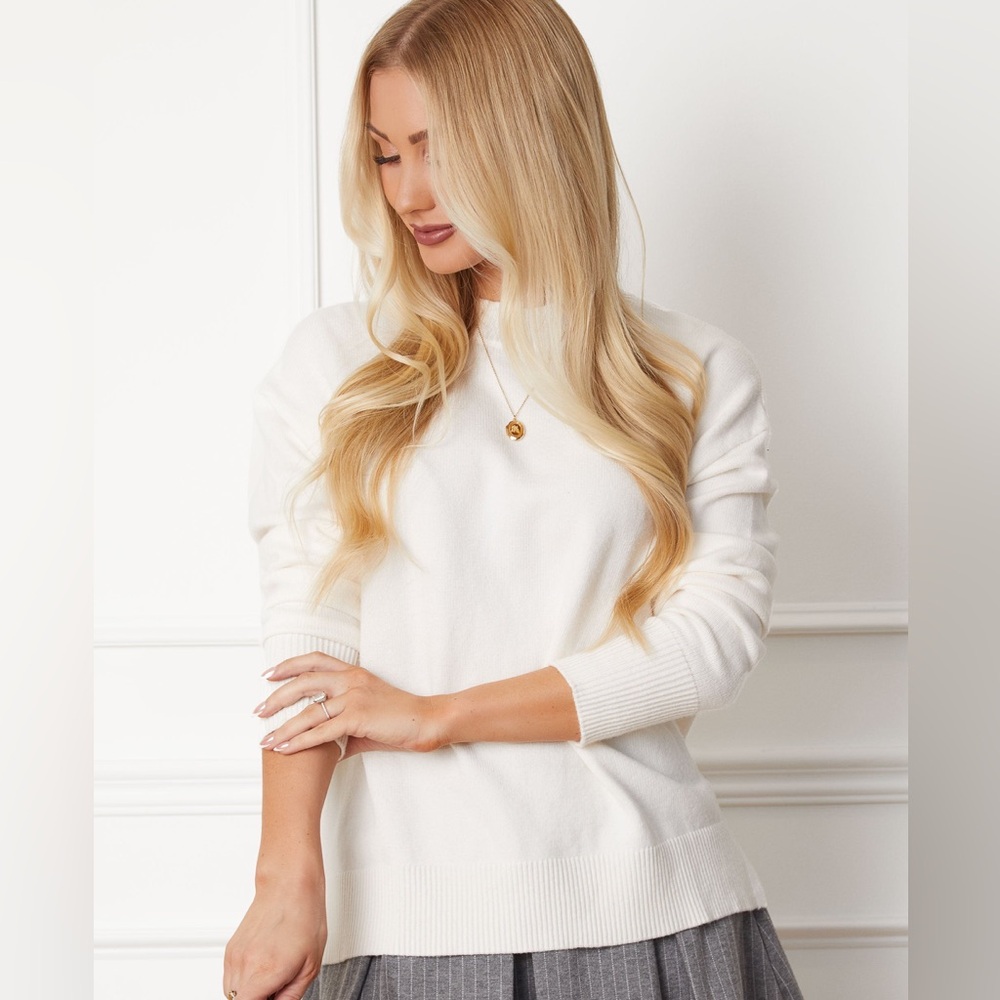 NWT BOUTIQUE Ivory Sweater